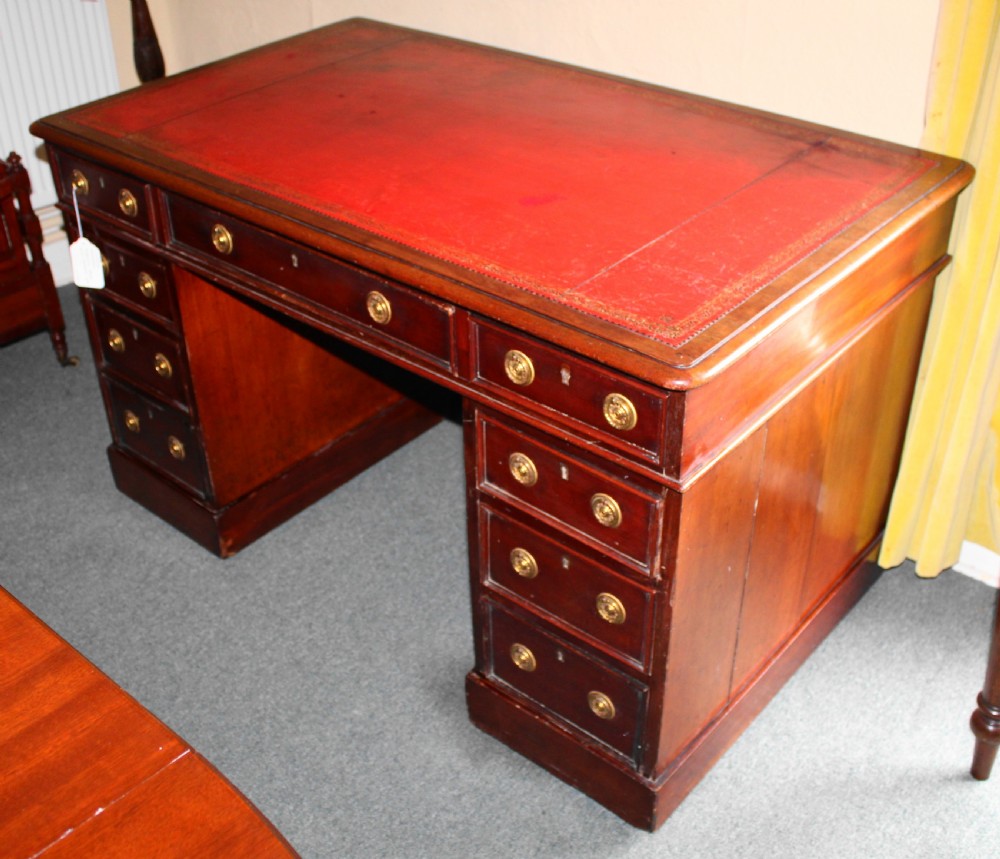 Victorian mahogany pedestal desk with leather top View V
