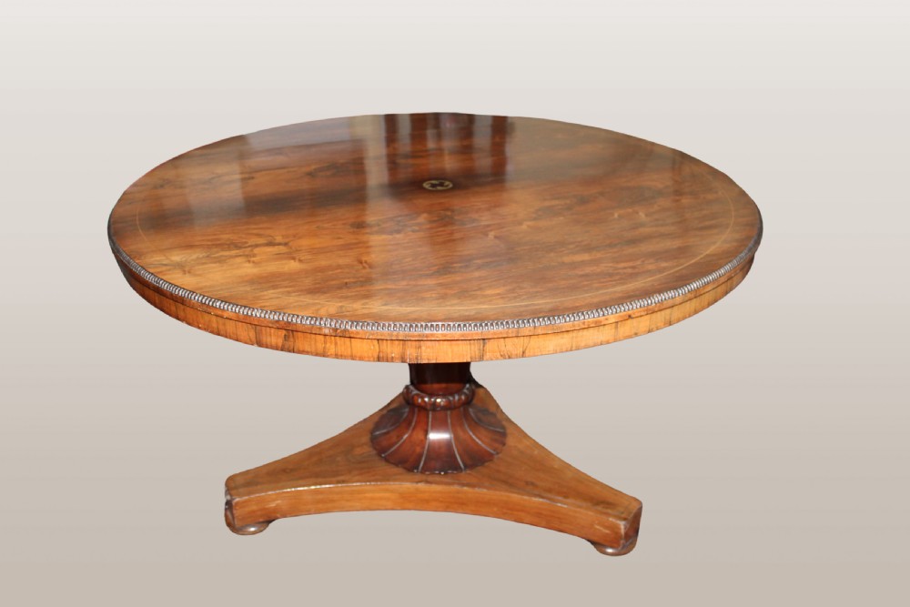 Fine Regency rosewood round breakfast  table View II