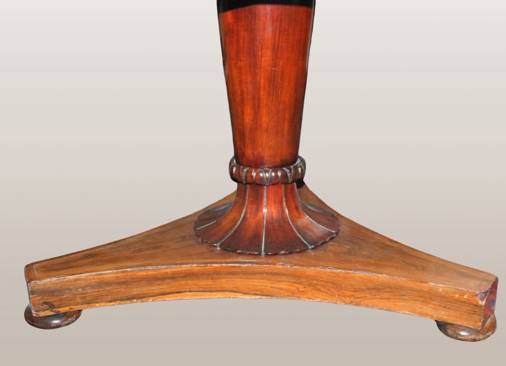 Fine Regency rosewood round breakfast  table View III