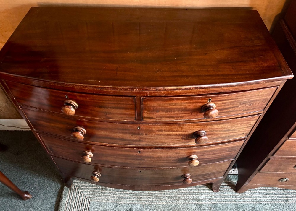 Early 19th century mahogany bow front chest of drawers  View VI