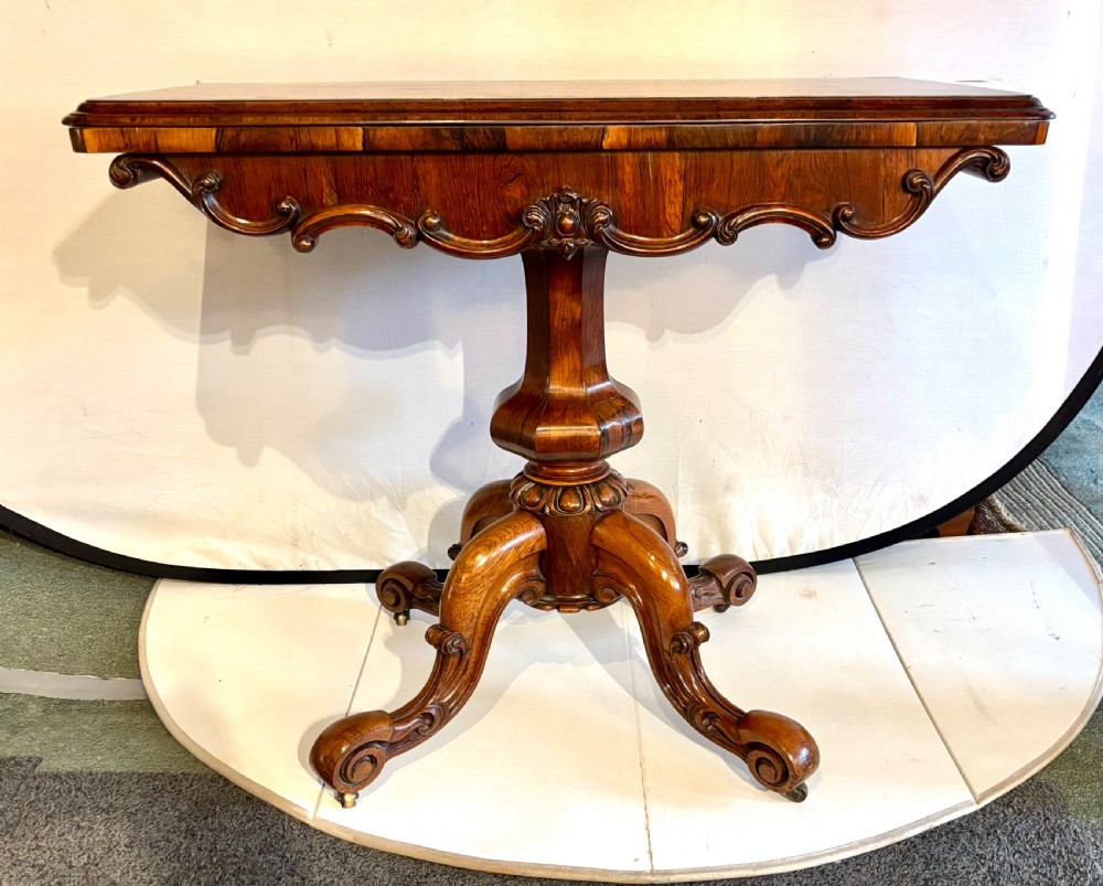 Fine Early Victorian rosewood card table View IV