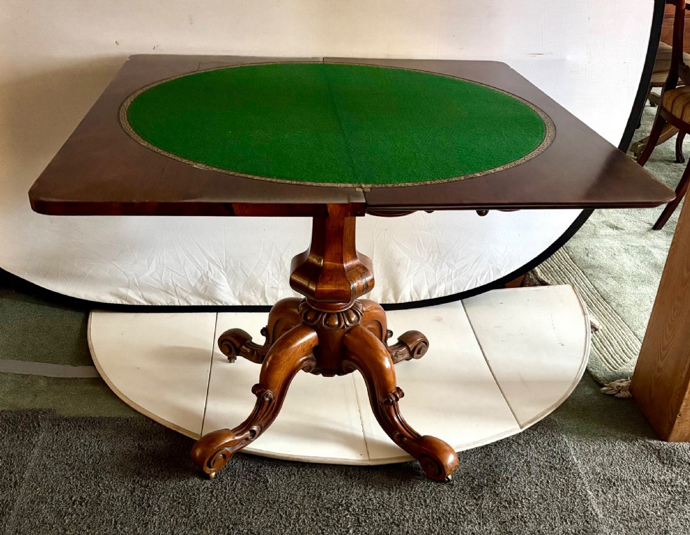 Fine Early Victorian rosewood card table View IX