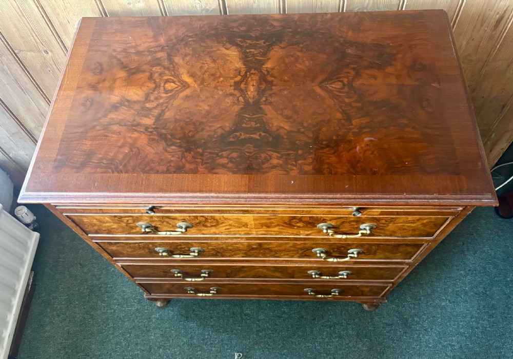 Small burr walnut chest of drawers View X