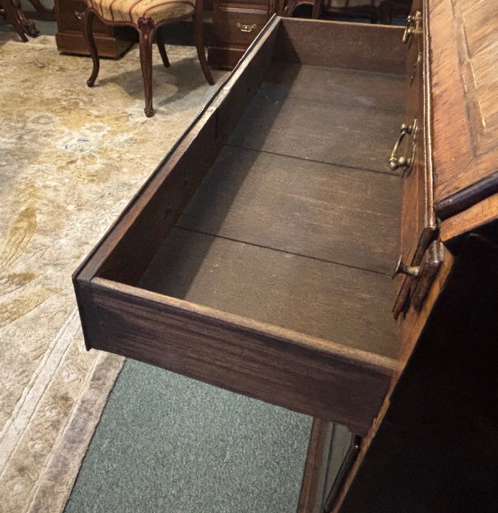 Fine quality George II figured walnut bureau bookcase View XIII