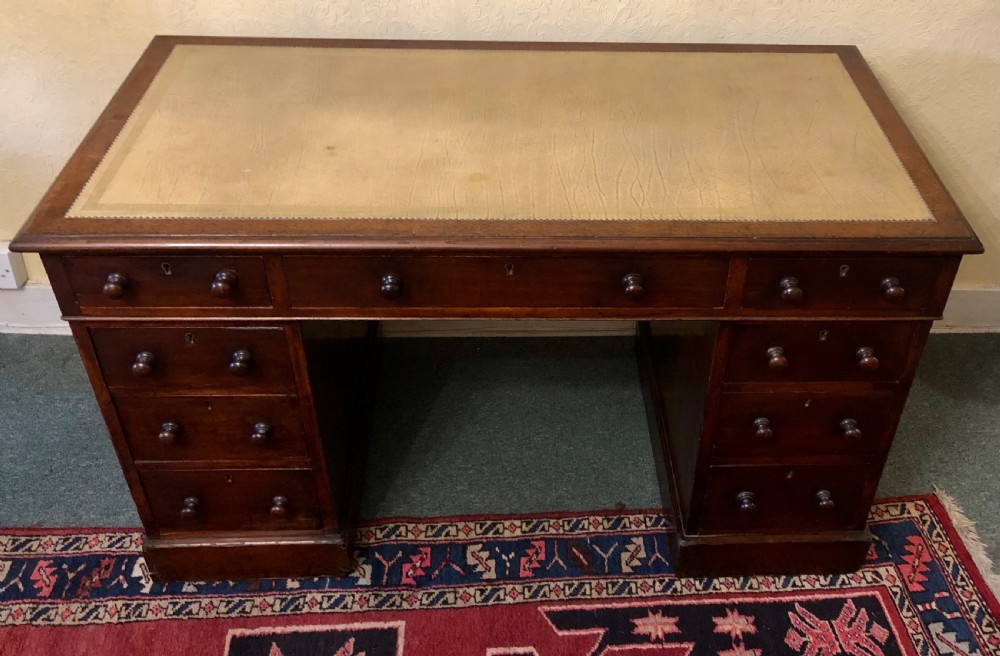Victorian mahogany pedestal desk with leather top View III