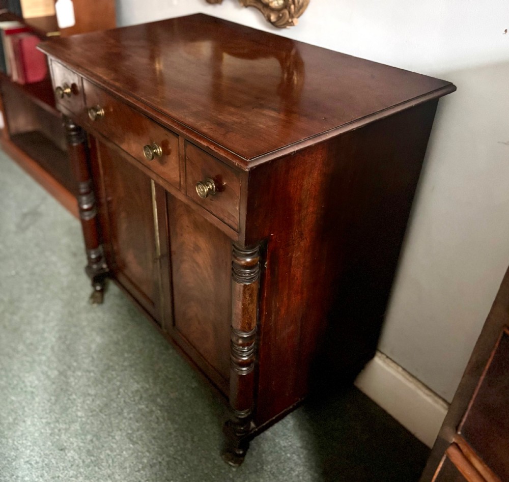 Small Regency figured mahogany side cabinet View VI