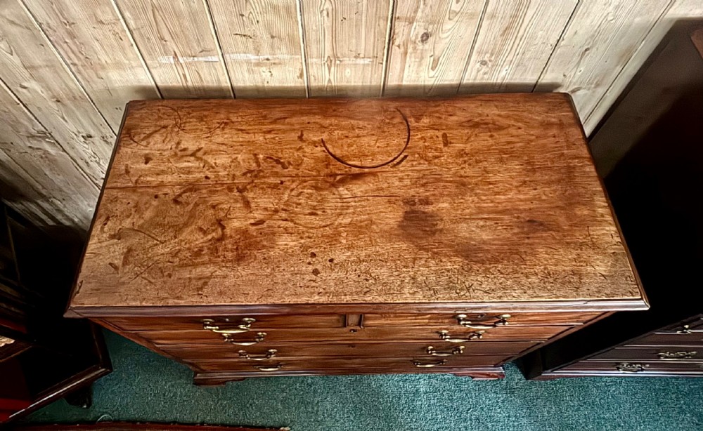 Small George 111 mahogany chest of drawers View III