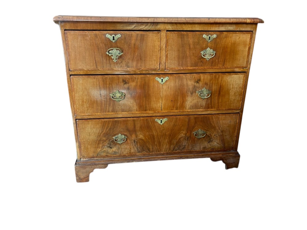 George III walnut small chest of drawers