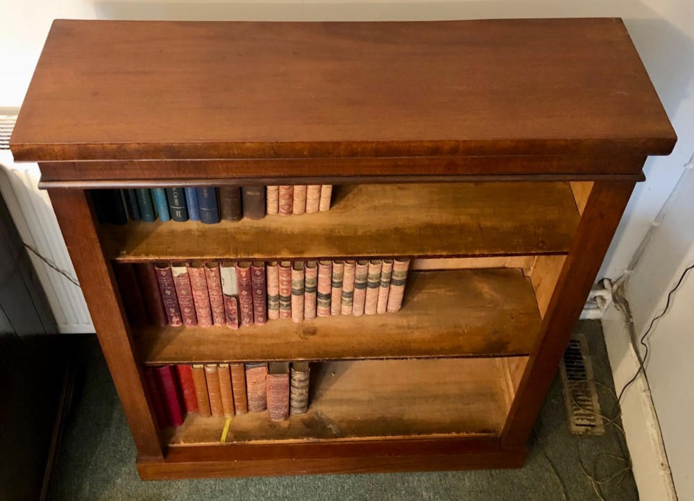 Victorian mahogany open bookcase View III