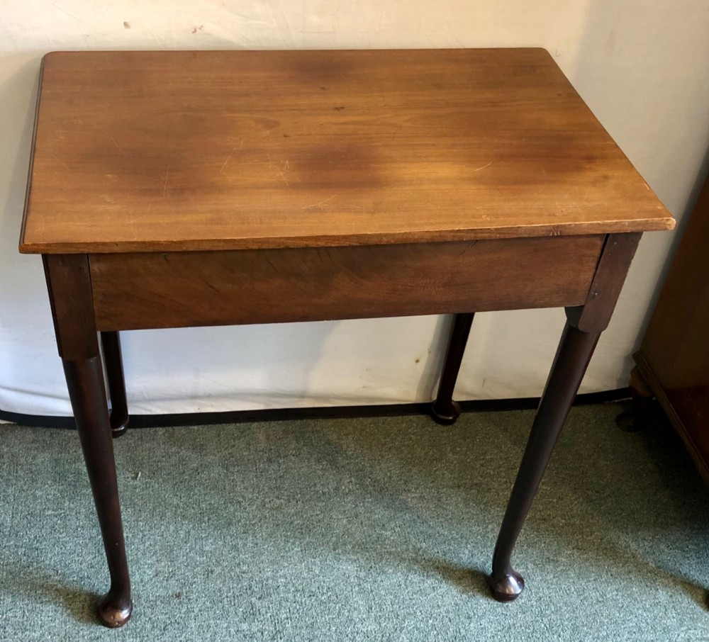 Small Georgian mahogany side table View VIII