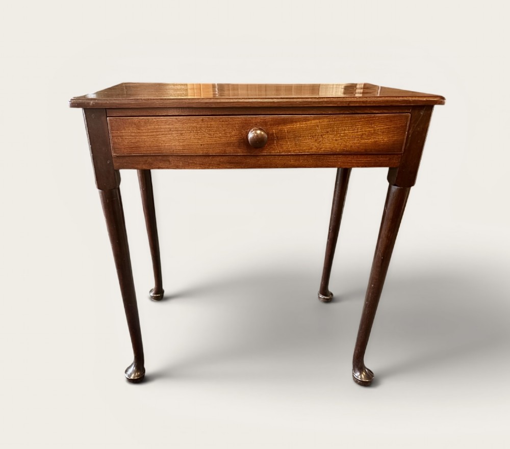 Small George 111 mahogany side table View V