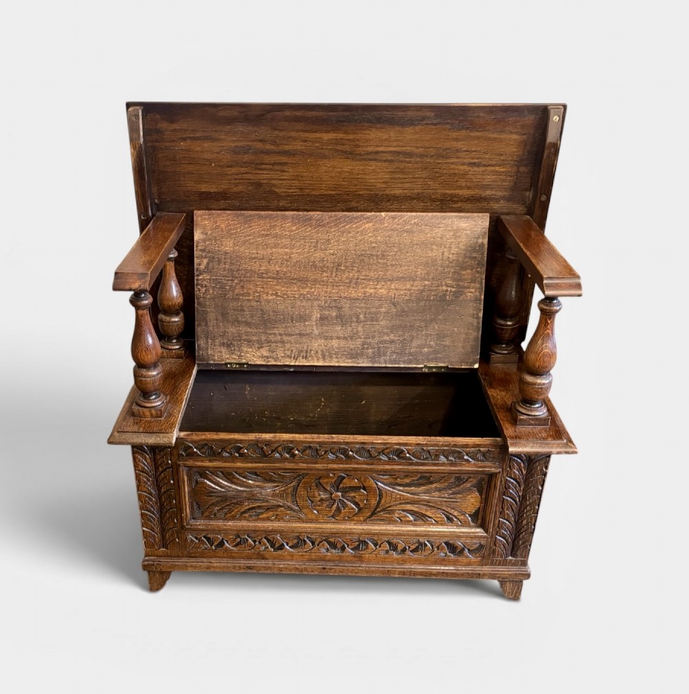Small carved oak monk’s bench View II