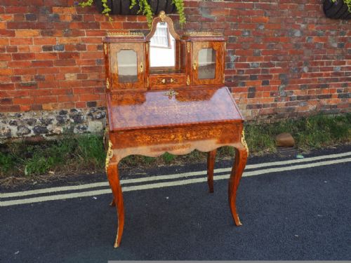 English Walnut Bonheur Du Jour