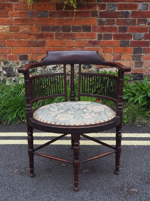 Aesthetic Movement Chair