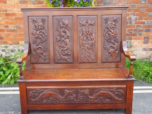 Oak Settle