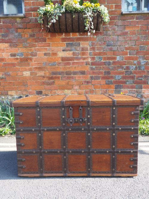 Indian Teak Trunk