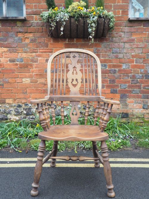Broad Arm Windsor Armchair