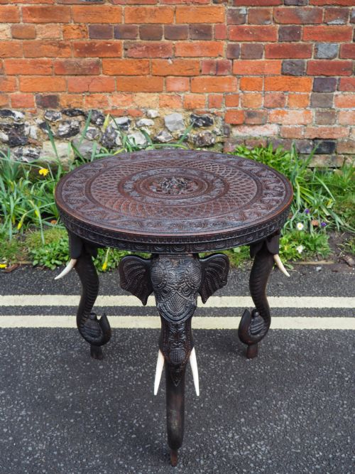 Indian Elephant Table