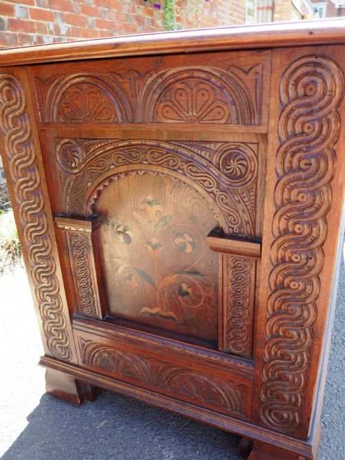 ELIZABETHAN REVIVAL INLAID CHEST - ADDITIONAL PHOTO 3