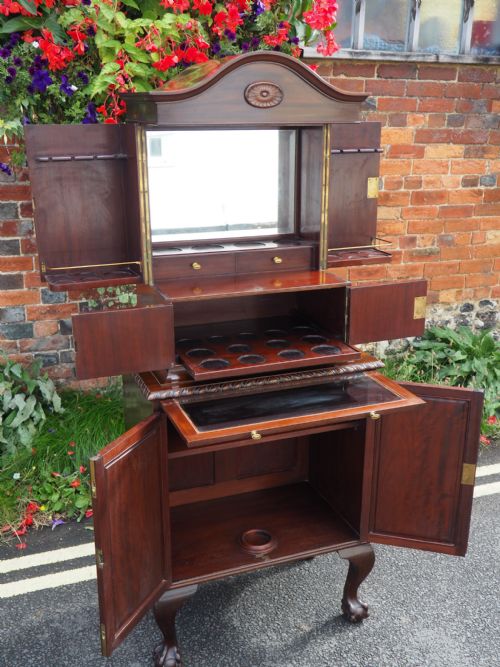 Waring and Gillow Mahogany Drinks Cabinet