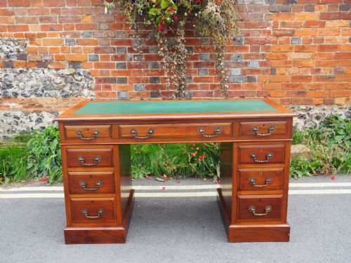 Late Victorian Mahogany Pedestal Desk