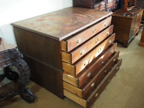 Plan Chest