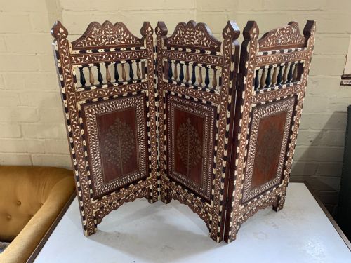 Hoshiarpur Table Screen