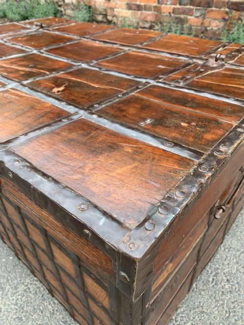 NORTH INDIAN STEEL BOUND TRUNK - ADDITIONAL PHOTO 4