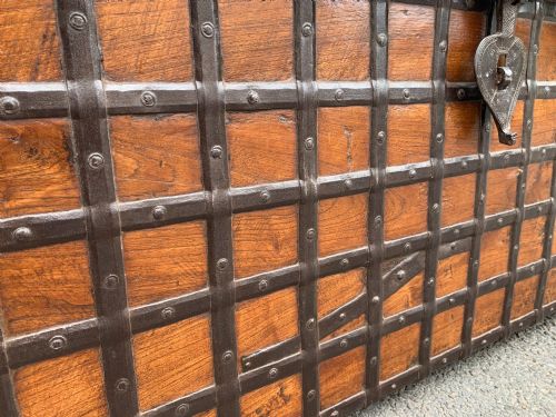 NORTH INDIAN STEEL BOUND TRUNK - ADDITIONAL PHOTO 10