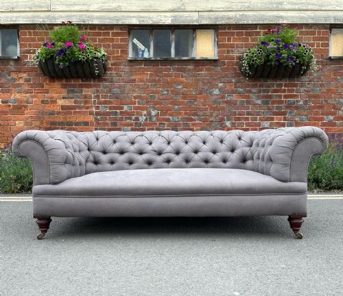 victorian chesterfield - CATEGORY: ANTIQUE SOFAS - DATED 1890