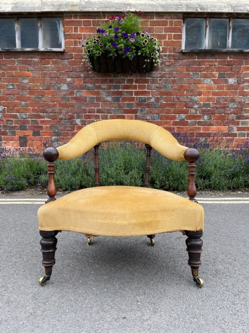 early victorian rosewood armchair - CATEGORY: ANTIQUE CHAIRS - DATED 19TH CENTURY