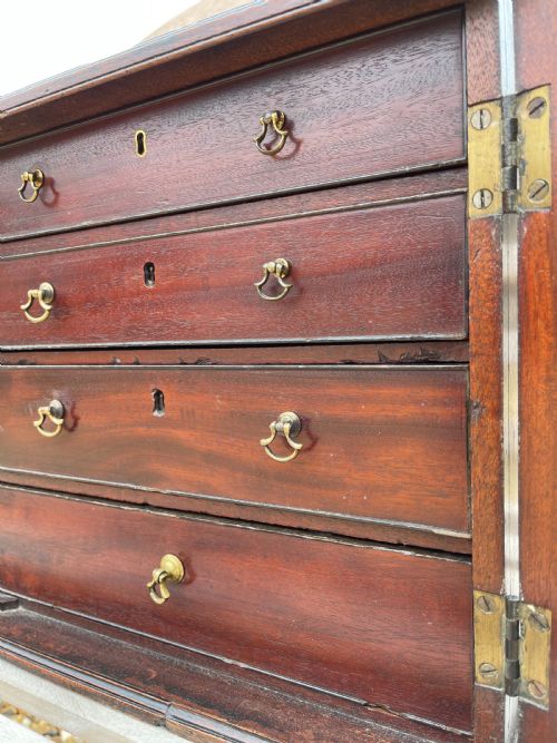 GEORGIAN MAHOGANY TABLE CABINET - ADDITIONAL PHOTO 3