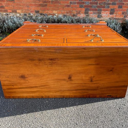 GEORGIAN MAHOGANY CHEST - ADDITIONAL PHOTO 1