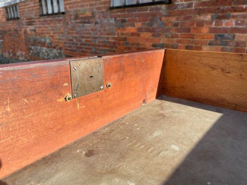 GEORGIAN MAHOGANY CHEST - ADDITIONAL PHOTO 4