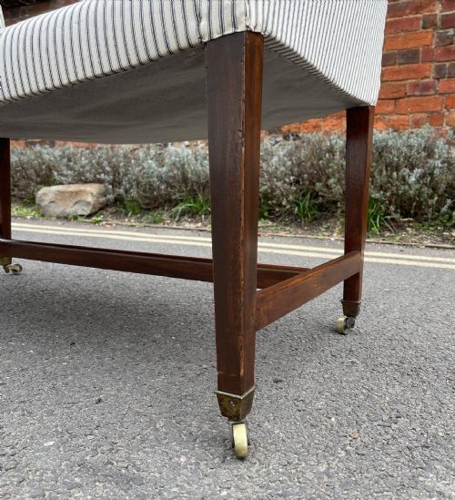 MAHOGANY WINDOW SEAT - ADDITIONAL PHOTO 2