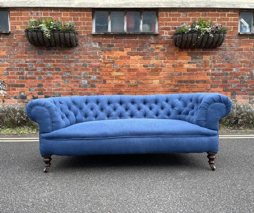 victorian chesterfield - CATEGORY: ANTIQUE SOFAS - DATED VICTORIAN