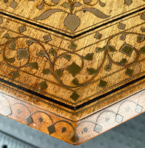 FINE BRASS INLAID HOSHIARPUR TABLE - ADDITIONAL PHOTO 1