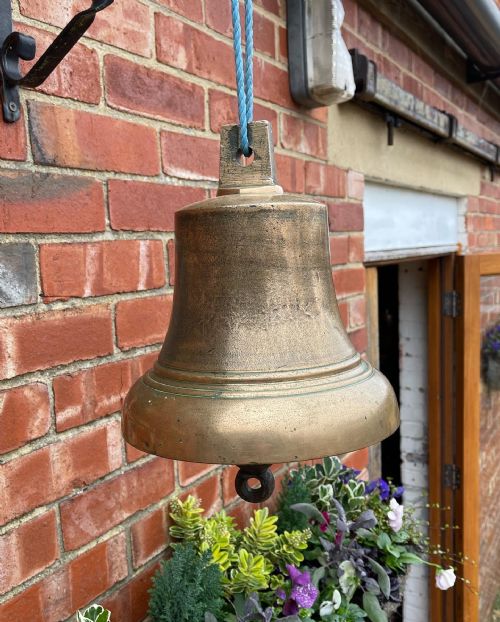 bronze bell - CATEGORY: ANTIQUE METAL - DATED 1930