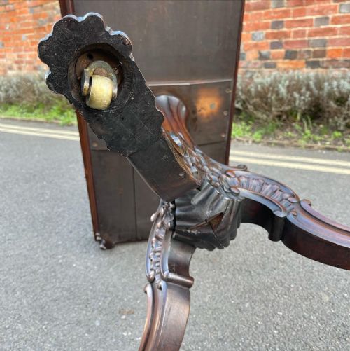NINETEENTH CENTURY ROSEWOOD TEA TABLE - ADDITIONAL PHOTO 4