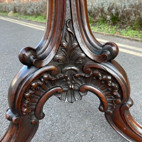 NINETEENTH CENTURY ROSEWOOD TEA TABLE - ADDITIONAL PHOTO 9