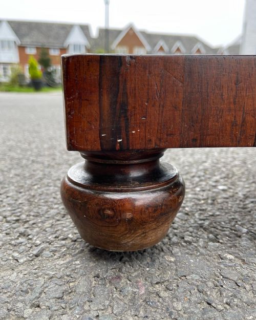 NINETEENTH CENTURY ROSEWOOD PEDESTAL TABLE - ADDITIONAL PHOTO 1