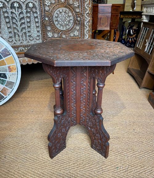 incised walnut table - CATEGORY: ANTIQUE TABLES - DATED 1900