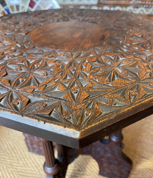 INCISED WALNUT TABLE - ADDITIONAL PHOTO 5