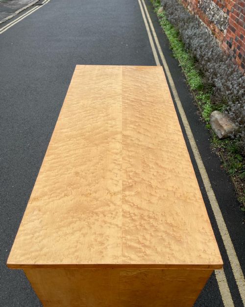 VICTORIAN BIRDSEYE MAPLE CHEST - ADDITIONAL PHOTO 6