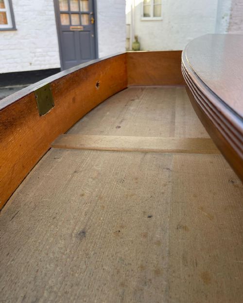 GEORGIAN MAHOGANY BOWFRONTED CHEST - ADDITIONAL PHOTO 2