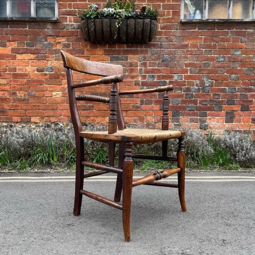 nineteenth century sussex armchair - CATEGORY: ANTIQUE CHAIRS - DATED 19TH CENTURY