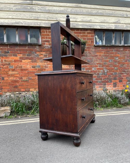 NINETEENTH CENTURY OAK PRESS CHEST - ADDITIONAL PHOTO 3