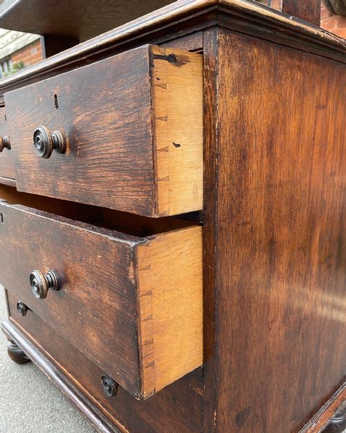 NINETEENTH CENTURY OAK PRESS CHEST - ADDITIONAL PHOTO 5