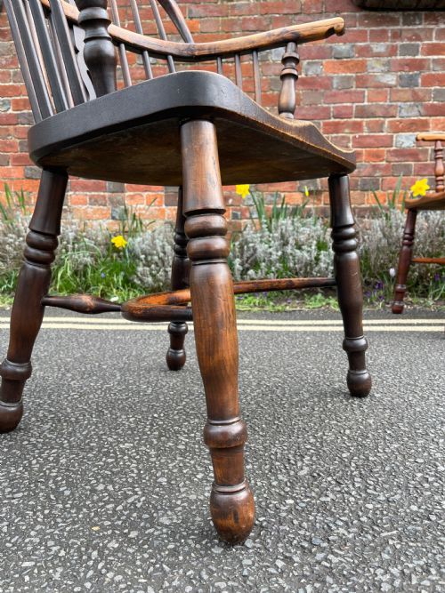 SET OF FOUR NINETEENTH CENTURY YEW WINDSOR ARMCHAIRS - ADDITIONAL PHOTO 6