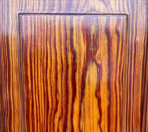 NINETEENTH CENTURY PITCH PINE WALL CUPBOARD - ADDITIONAL PHOTO 5